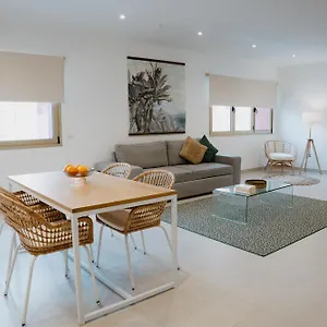  Apartment Canteras